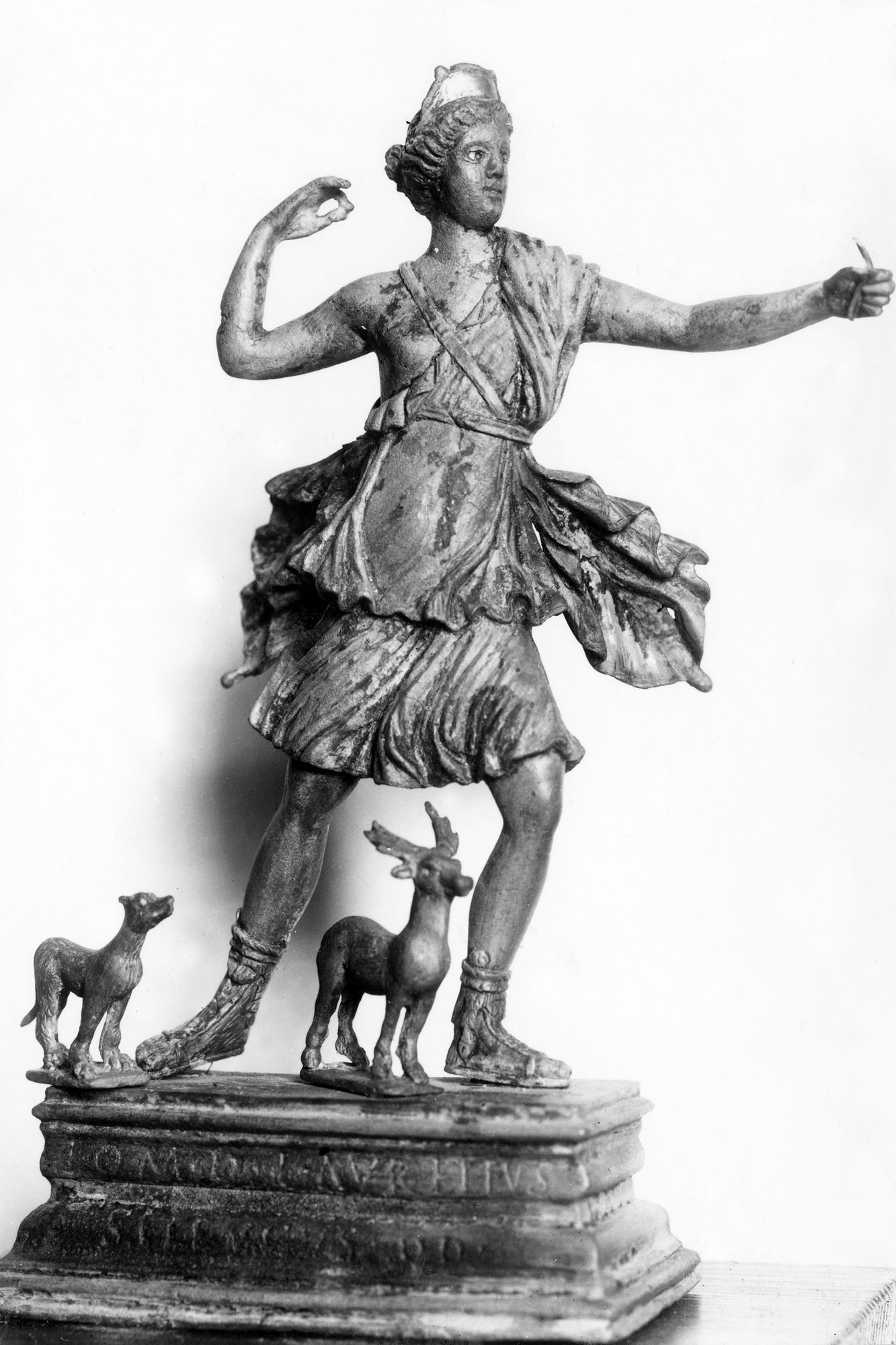 Portogruaro. Museo. Figurina in bronzo. Diana cacciatrice (negativo) di Gabinetto fotografico (XX)