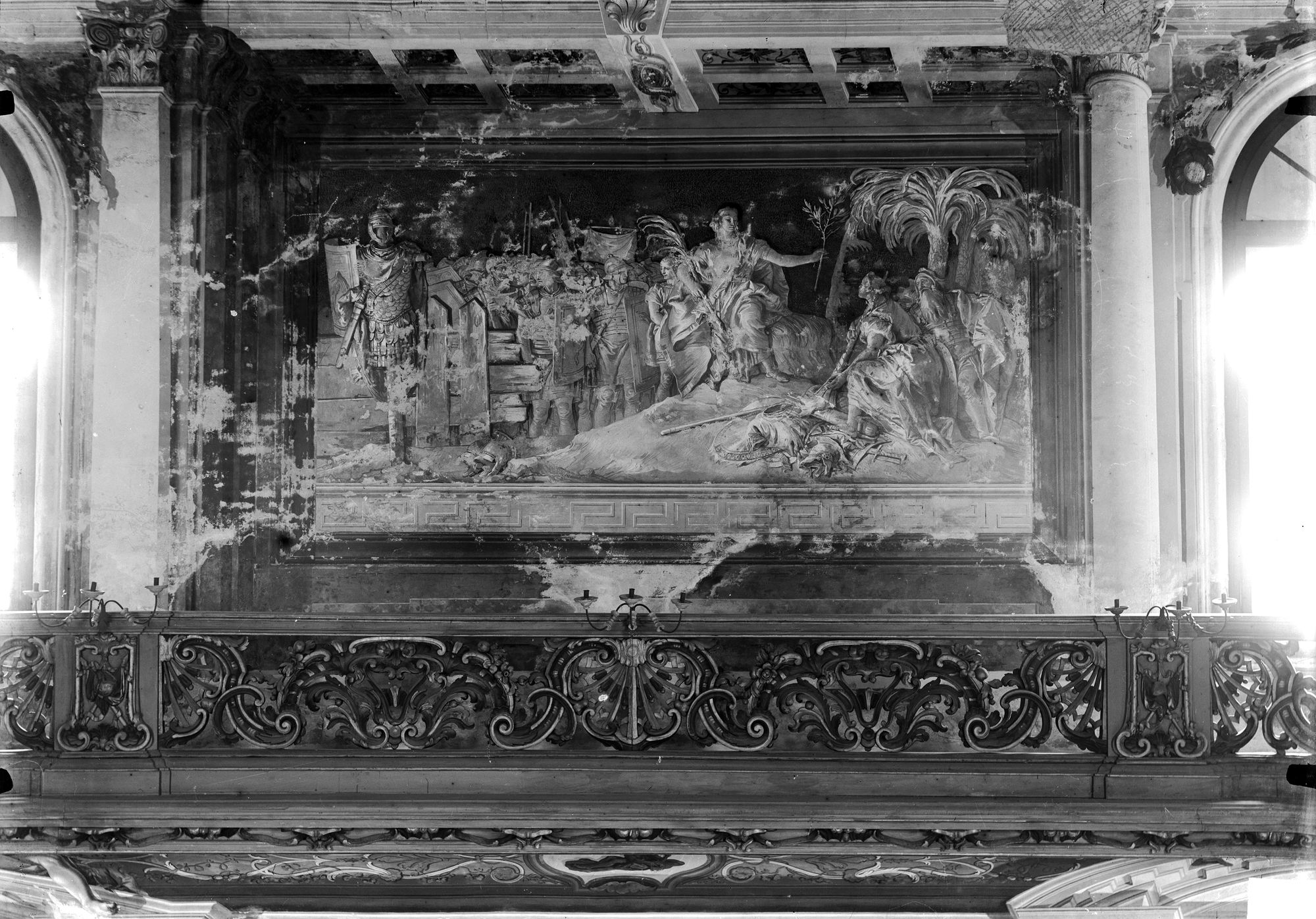 Villa Nazionale di Stra. Affreschi murali raffiguranti soggetti romani (negativo) di Gabinetto fotografico (XX)