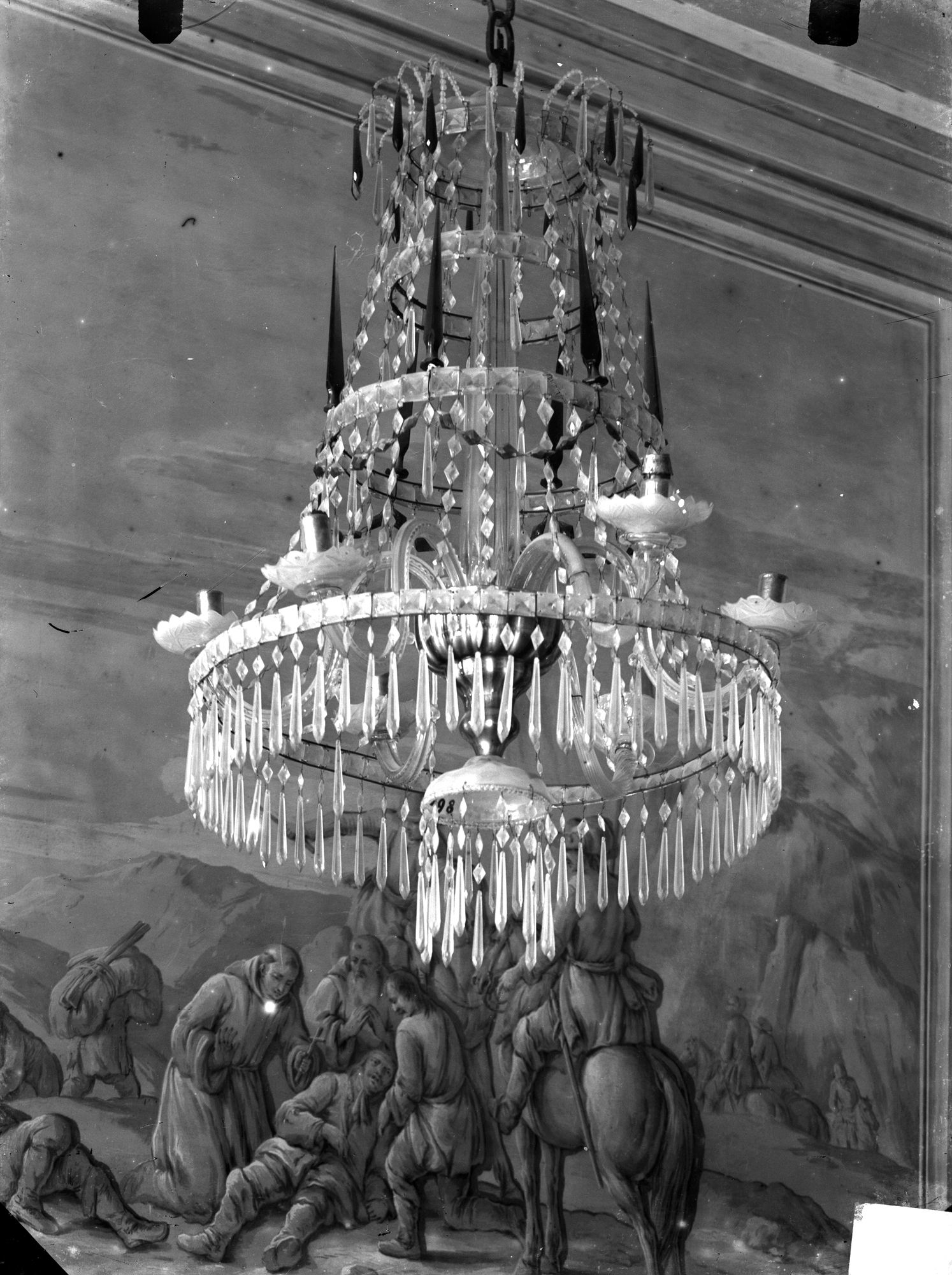 Villa Nazionale di Stra. Lampadari in cristallo e bronzo (negativo) di Gabinetto fotografico (XX)