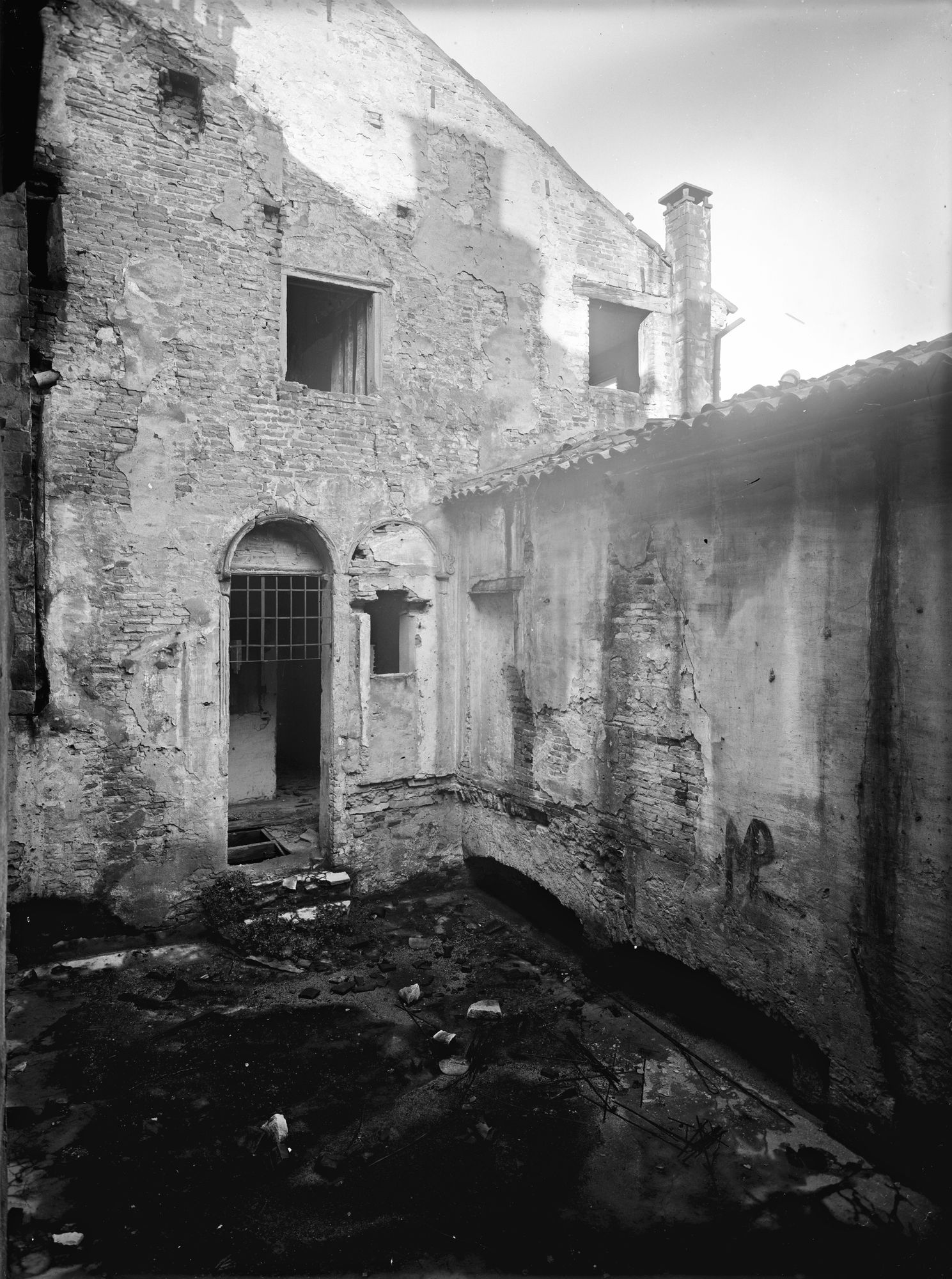 Casa Folco. Documentazione condizioni statiche (negativo) di Gabinetto fotografico (XX)