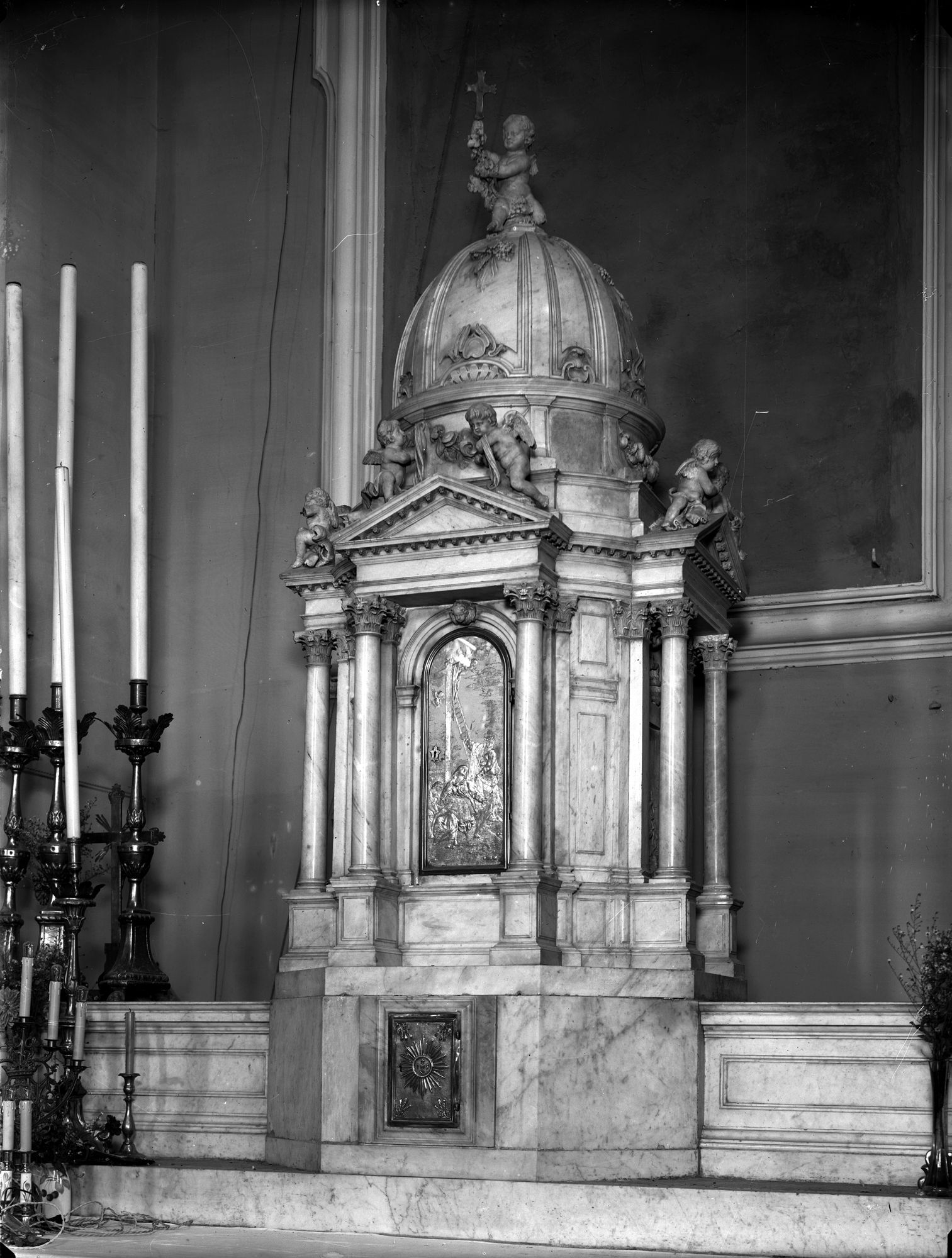 Chiesa di San Leonardo. G. Miazzo e G. Marchiori. Tabernacolo (negativo) di Gabinetto fotografico (XX)