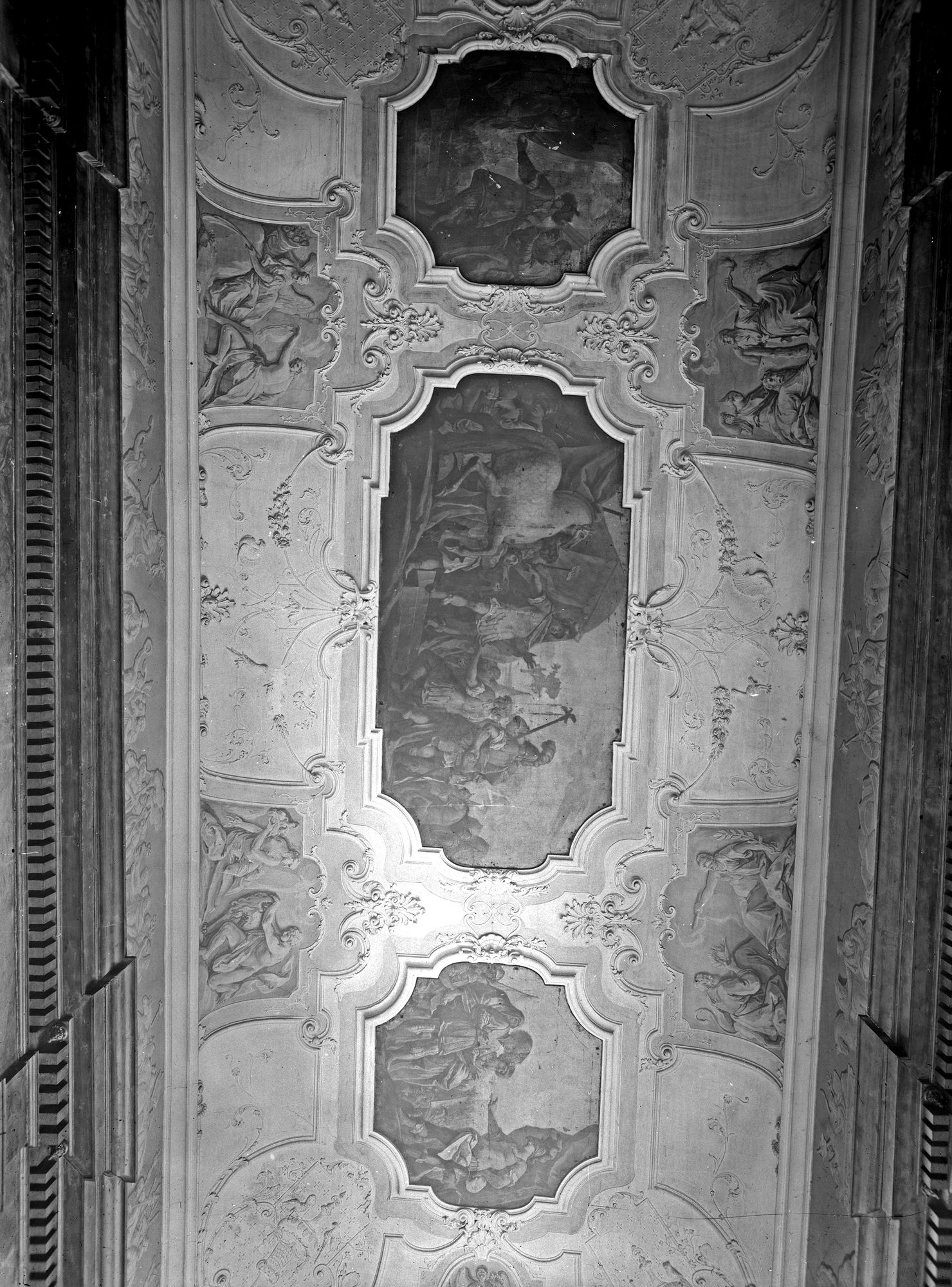 Museo Civico. Allegoria. Soffitto proveniente dalla casa in piazza San Francesco 3 (negativo) di Gabinetto fotografico (XX)