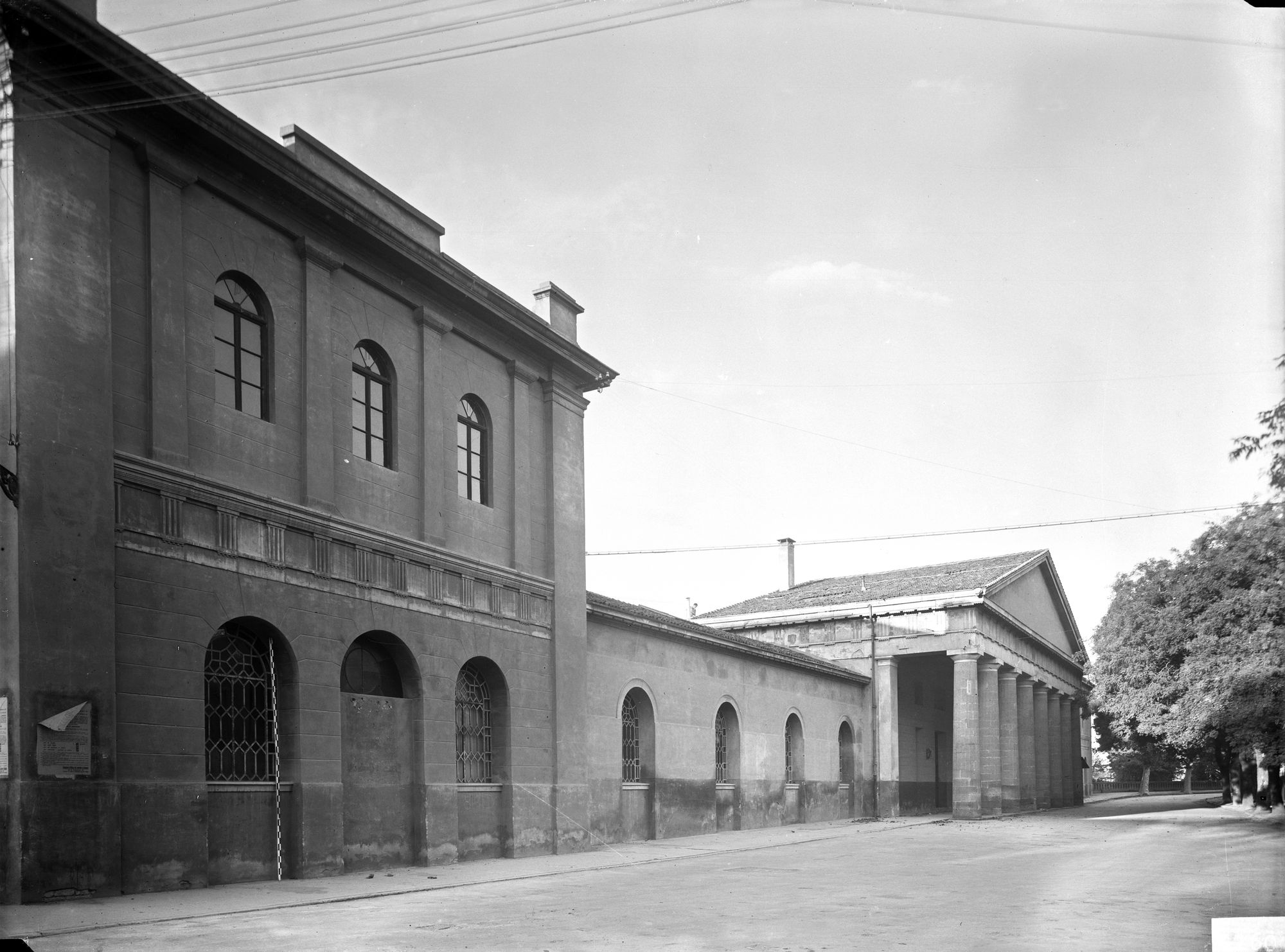 Macello pubblico. Arch. Fapelli ?. 1824 (negativo) di Gabinetto fotografico (XX)