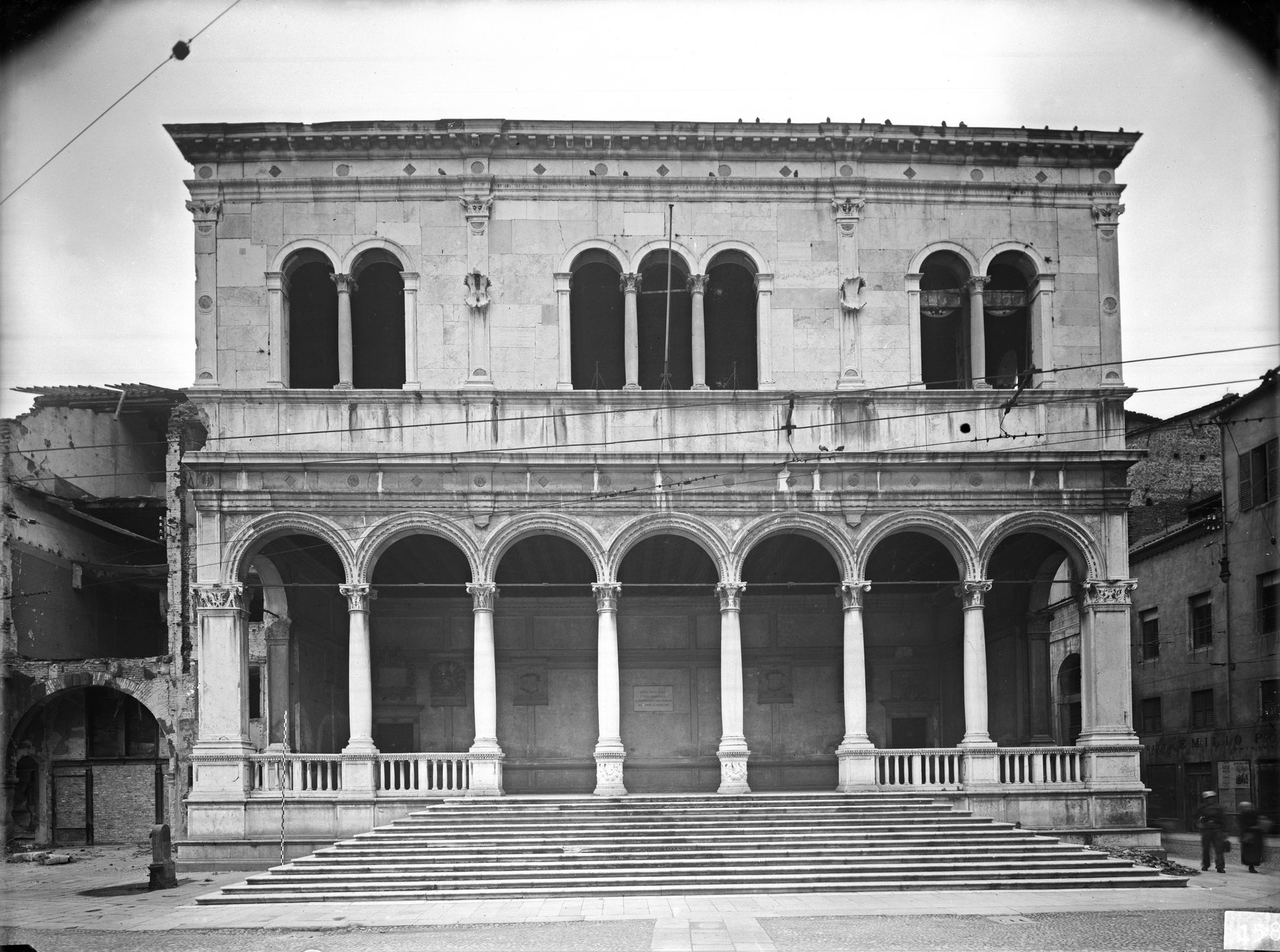 Oratorio di San Rocco con affreschi del sec. XVI (negativo) di Gabinetto fotografico (XX)