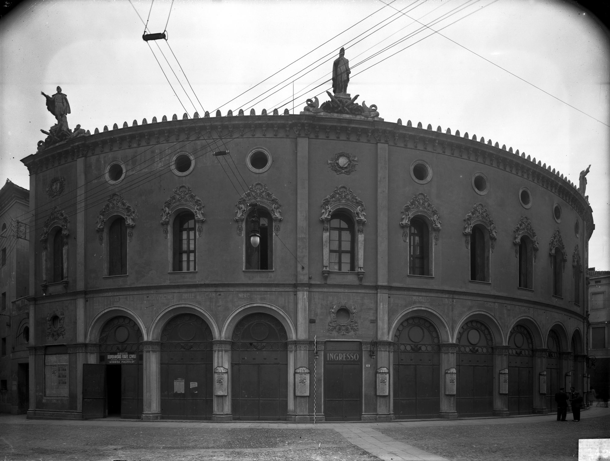 Il teatro Verdi. 1851. Arch. Iapelli (negativo) di Gabinetto fotografico (XX)