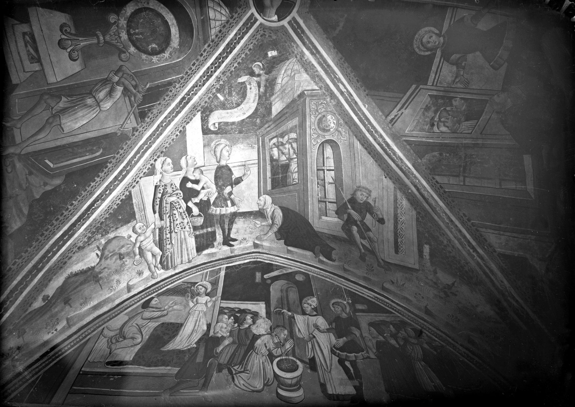 Chiesa. Particolare del soffitto a vele con affreschi dopo il restauro (negativo) di Gabinetto fotografico (XX)