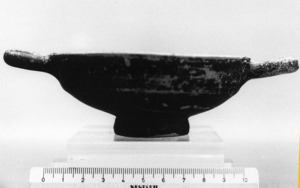 kylix (secc. IV a.C.-III a.C)