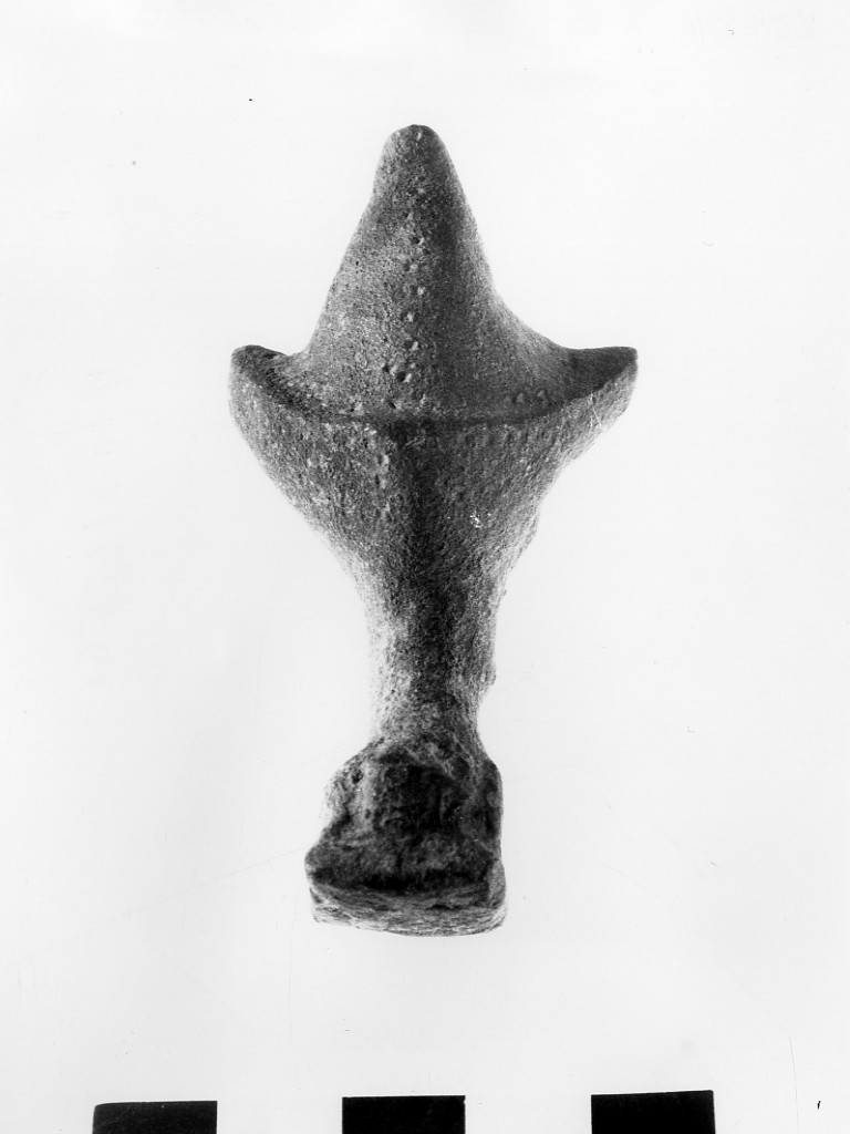 situla/ piede - produzione capuana (secc. III a.C.-II a.C)