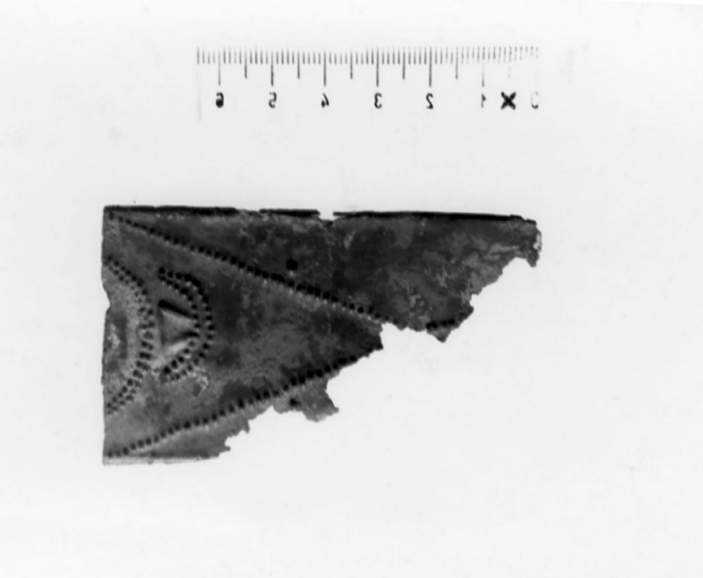 lamina antropomorfa (secc. IV a.C.-III a.C)