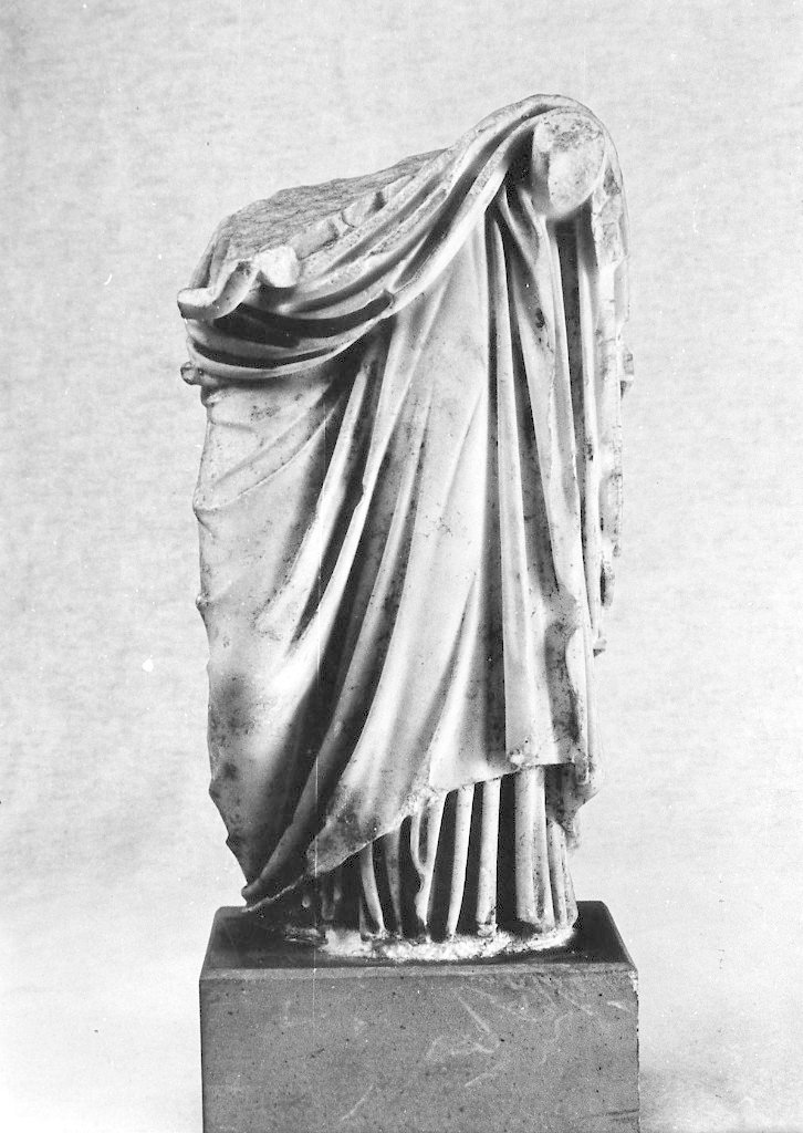 statuetta femminile (sec. II d.C)