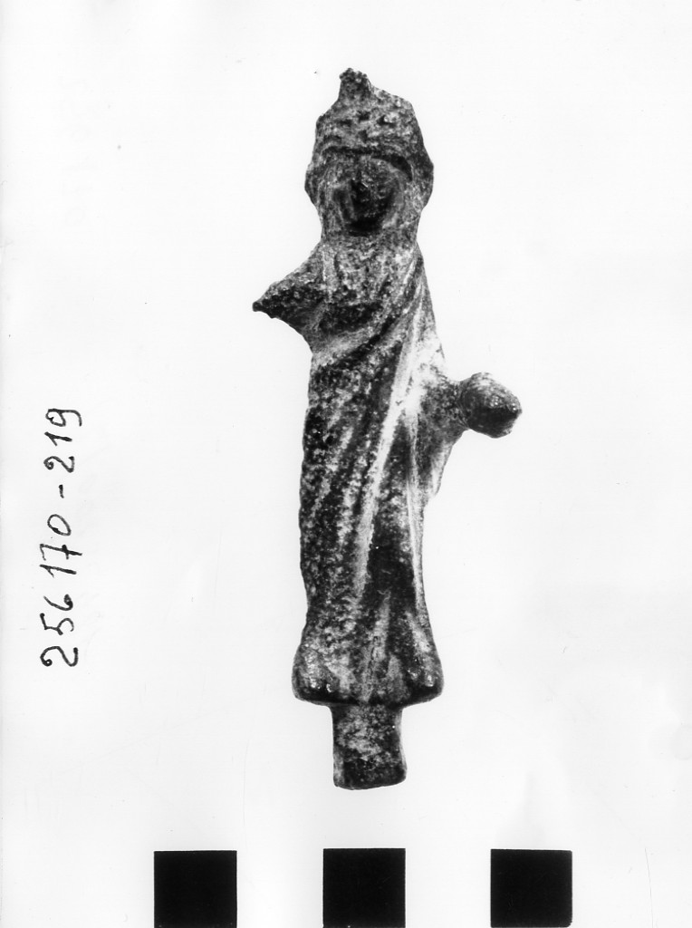 sacerdotessa (bronzetto) - ambiente italico romanizzato (secc. III a.C.-II a.C)