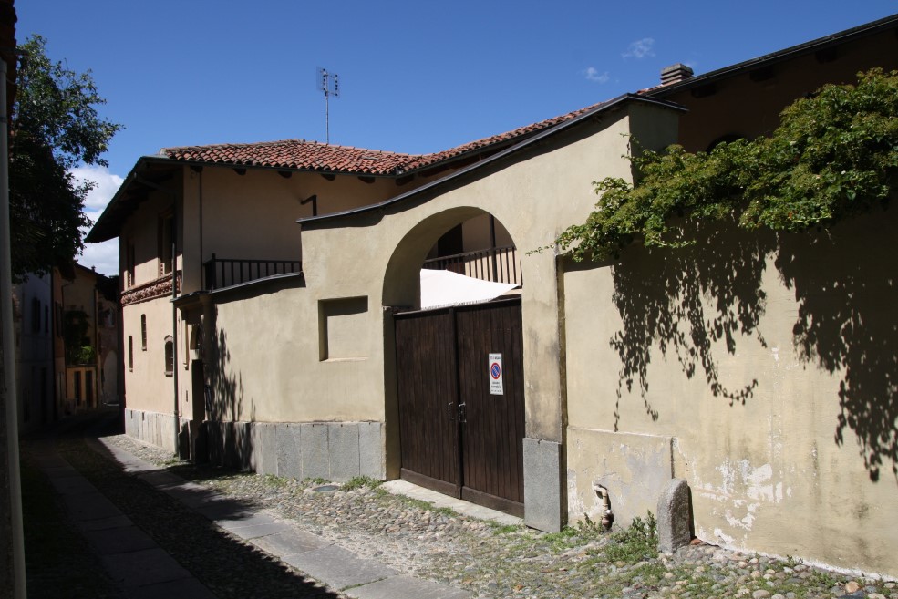 casa (edificio residenziale) - Avigliana (TO)  (XIV)