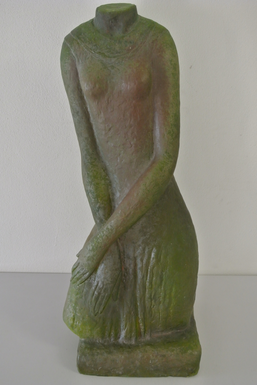 Busto di ragazza, Busto femminile (scultura, opera isolata) di Giuntini, Ruffo (attribuito) (secondo quarto sec. XX)