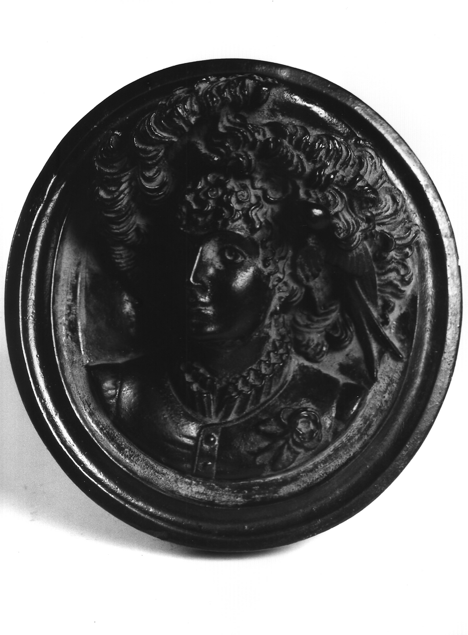 profilo di donna rivolto a destra (calco, opera isolata) - Bottega coreglina (secc. XIX/ XX)