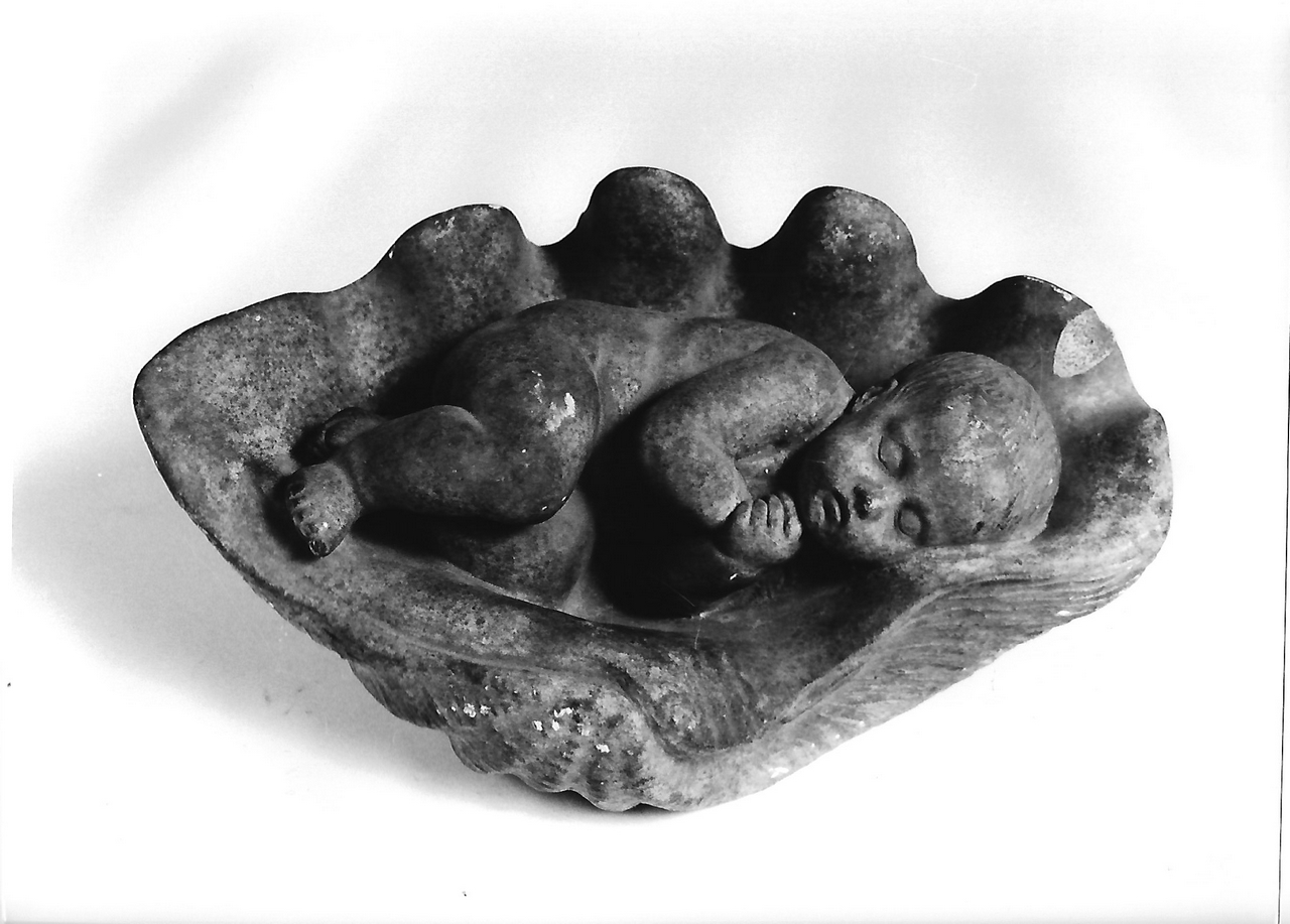 bambino all'interno di una conchiglia (calco, opera isolata) - Bottega coreglina (sec. XIX)