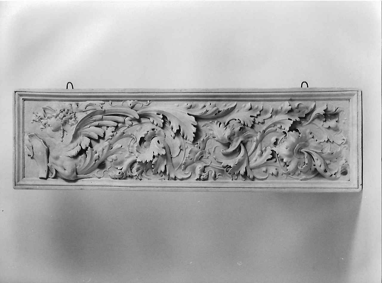 sfinge con foglie d'acanto (calco, opera isolata) - produzione coreglina (fine sec. XIX)