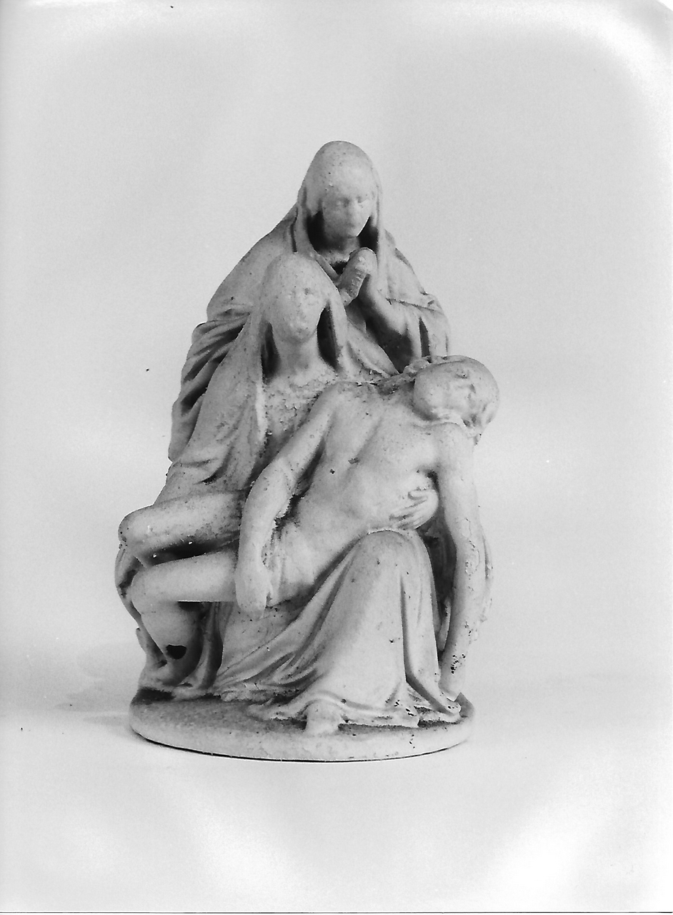 Cristo in pietà fra la Madonna e Maria Maddalena (calco, serie) - produzione coreglina (secc. XIX/ XX)
