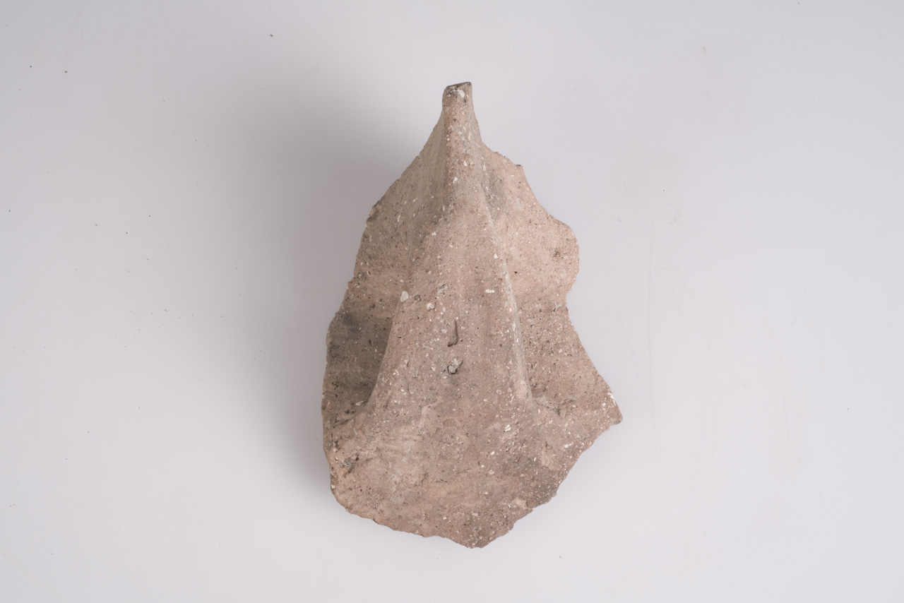 tazza carenata/ frammento - ambito nord-padano (Età del Bronzo recente)
