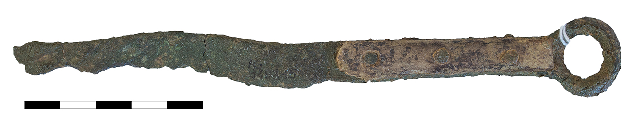 coltello/ a lingua da presa terminante ad anello (età del bronzo recente-finale)
