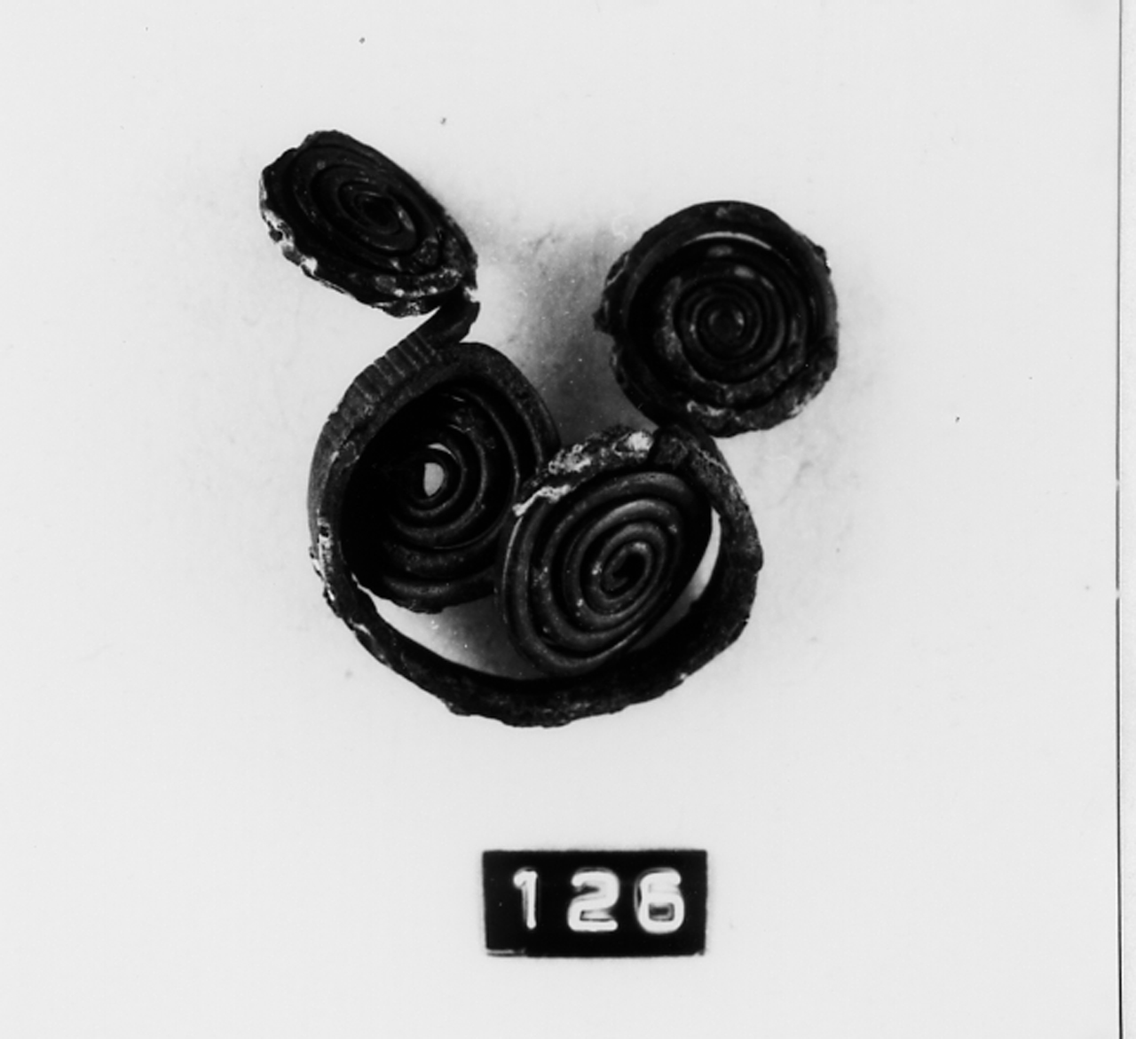 Anello, Anello a doppie spirali contrapposte - paleoveneto (secc. VI/ V a.C)