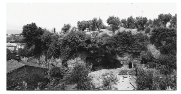 Necropoli e area di culto di Poggio Pesce (sito pluristratificato, 2) - Bolsena (VT)  (Età arcaica/ Età Tardoantica)