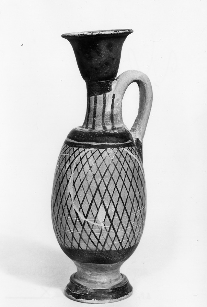 lekythos - fabbrica locale (fine/ inizio secc. V a.C.-IV a.C)