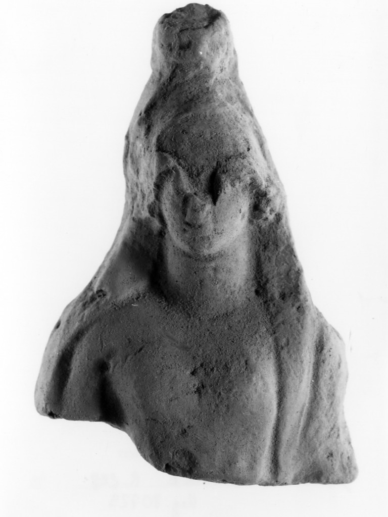 Artemis-Bendis (terracotta figurata) - fabbrica tarantina (inizio sec. IV a.C)