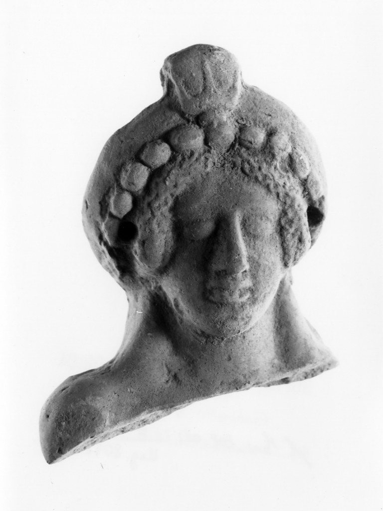 Dyonisos-Hades (terracotta figurata) - fabbrica tarantina (inizio sec. V a.C)