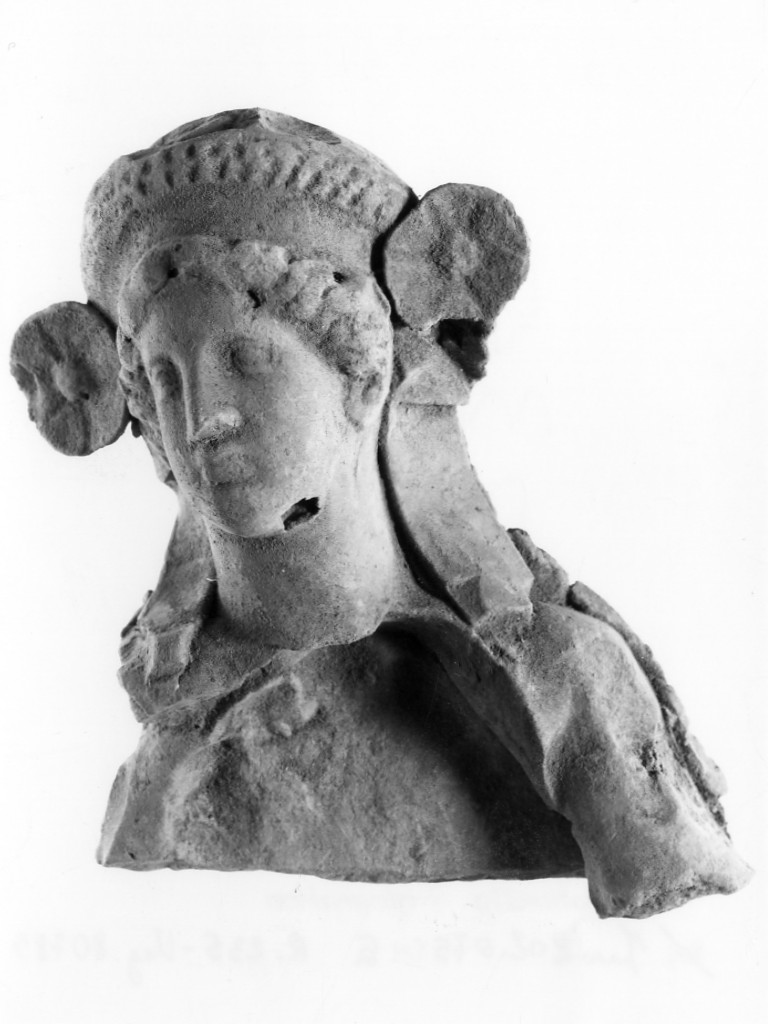 Dyonisos-Hades (terracotta figurata) - fabbrica tarantina (inizio sec. IV a.C)