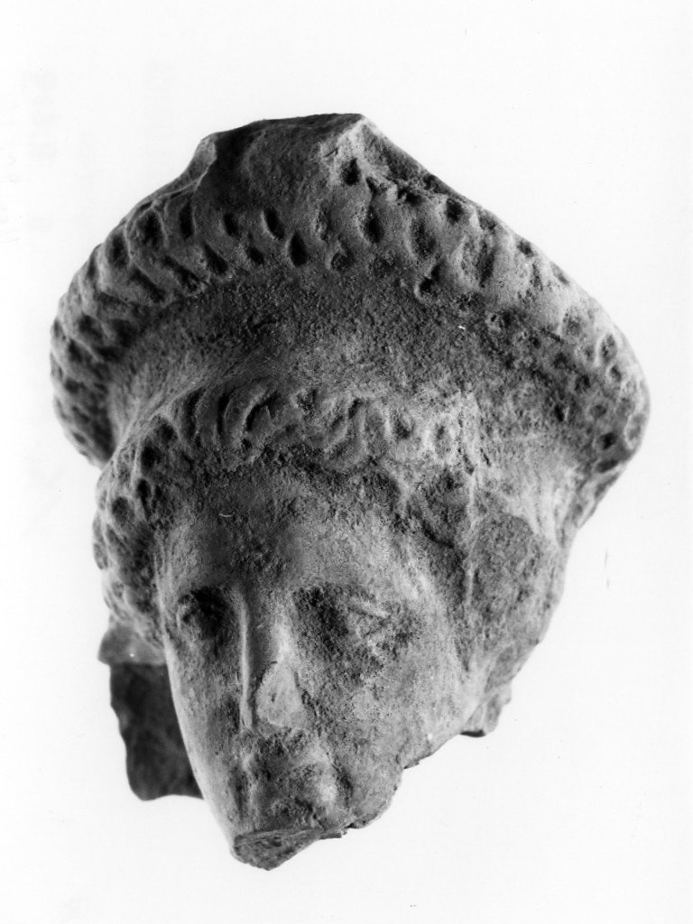 Dyonisos-Hades (terracotta figurata) - fabbrica tarantina (metà sec. IV a.C)