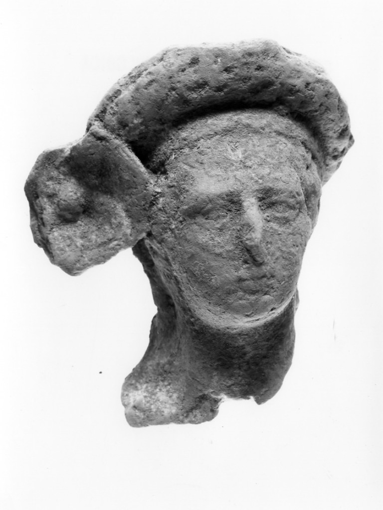 Dyonisos-Hades (terracotta figurata) - fabbrica tarantina (fine/ inizio secc. V a.C.-IV a.C)