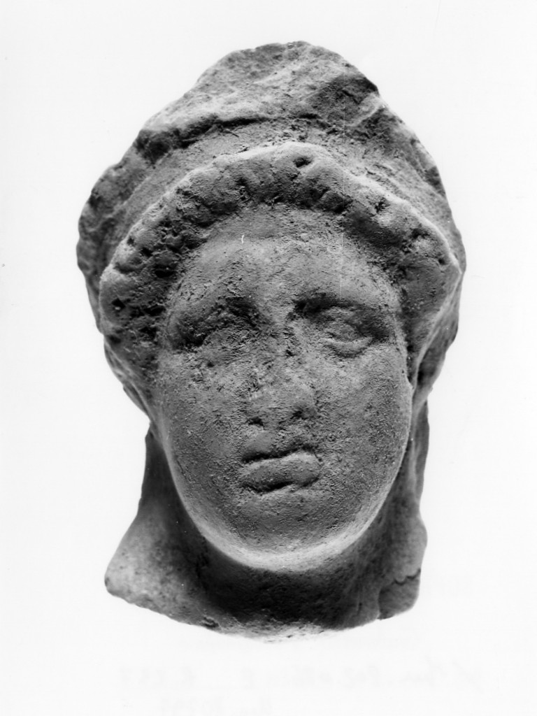 Dyonisos-Hades (terracotta figurata) - fabbrica tarantina (metà sec. IV a.C)