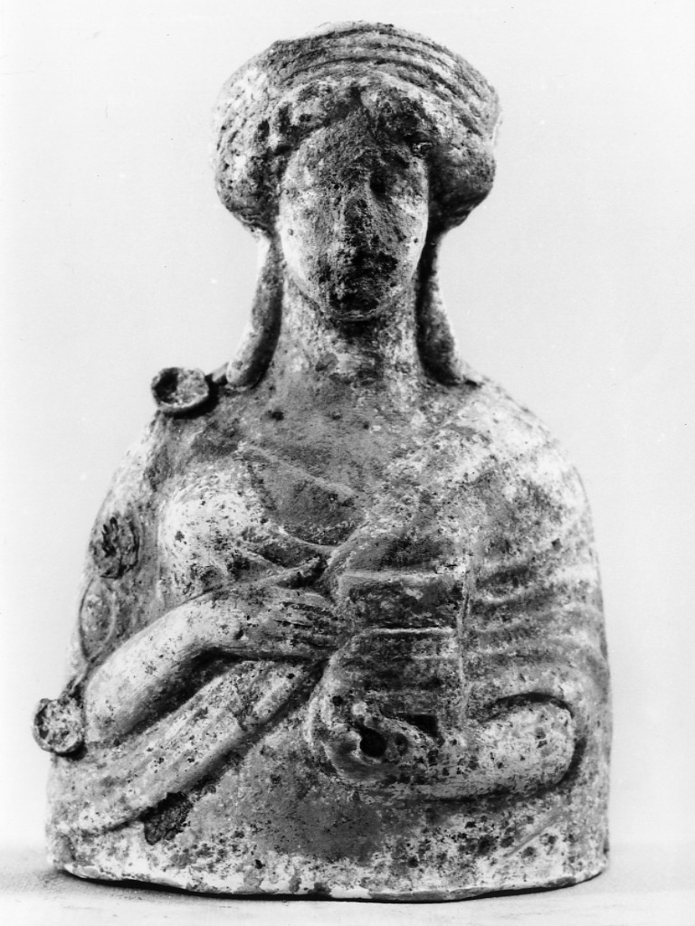 busto femminile - fabbrica italiota (sec. IV a.C)