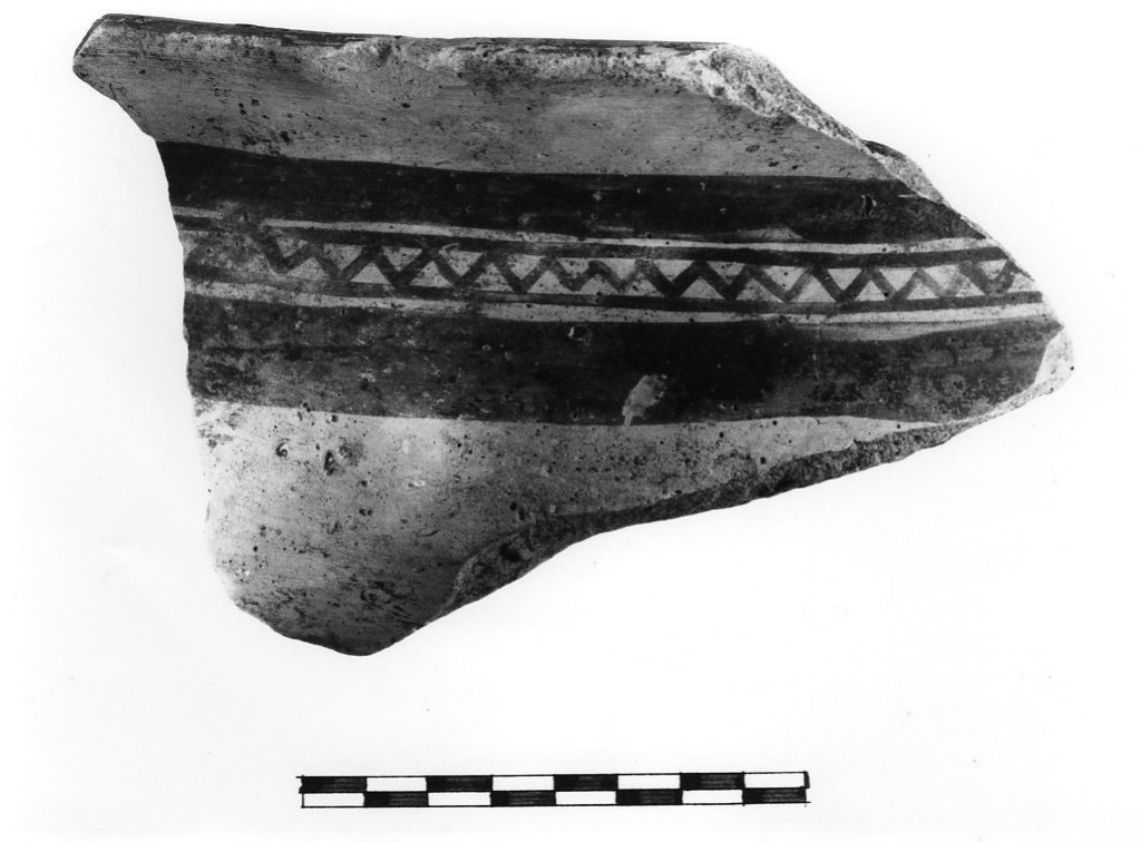 coppa/ frammento - fabbrica iapigia (fine/ metà secc. IX - VII a.C)