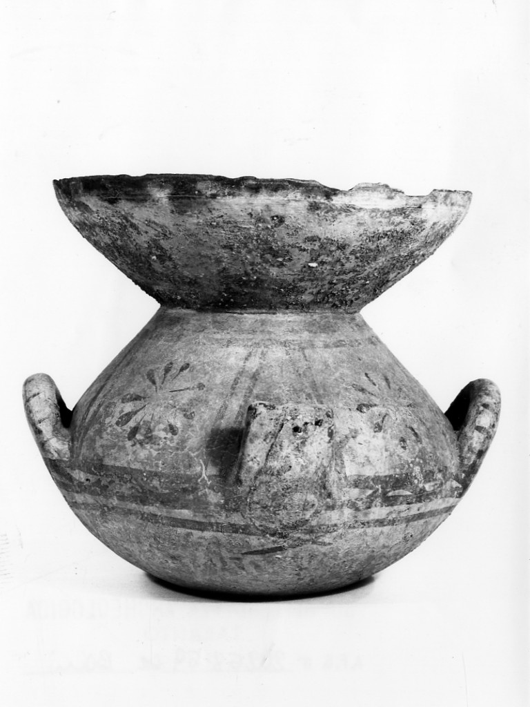 kantharos - produzione indigena (sec. IV a.C)