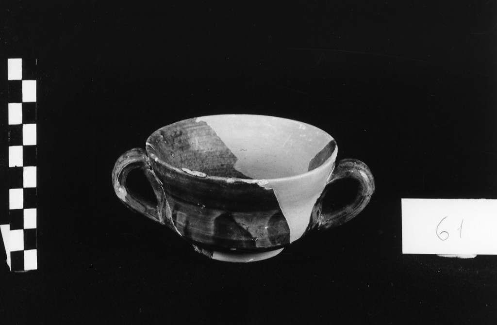 tazza (sec. XVII d.C)