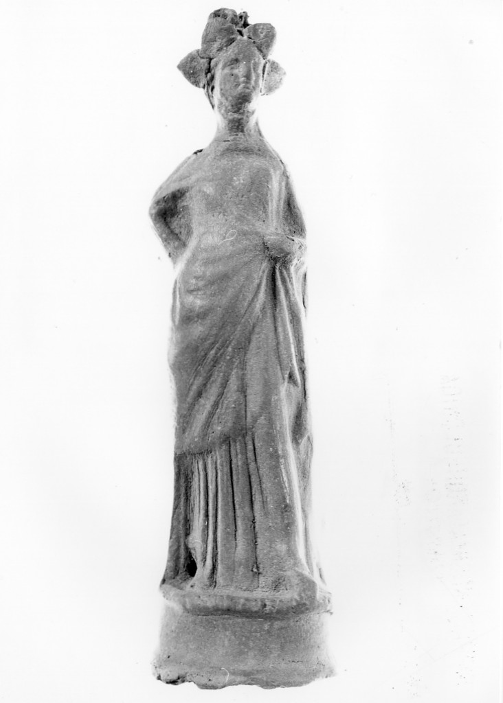 statuetta femminile - fabbrica locale (sec. III a.C)