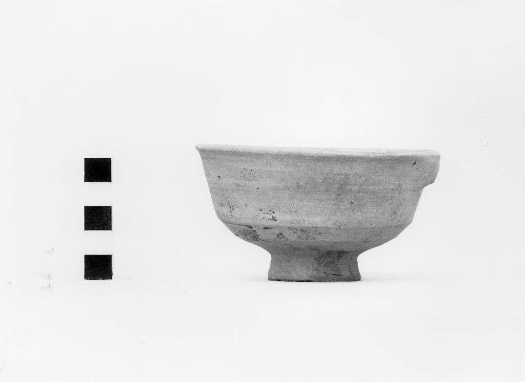 tazza - fabbrica locale (sec. III a.C)