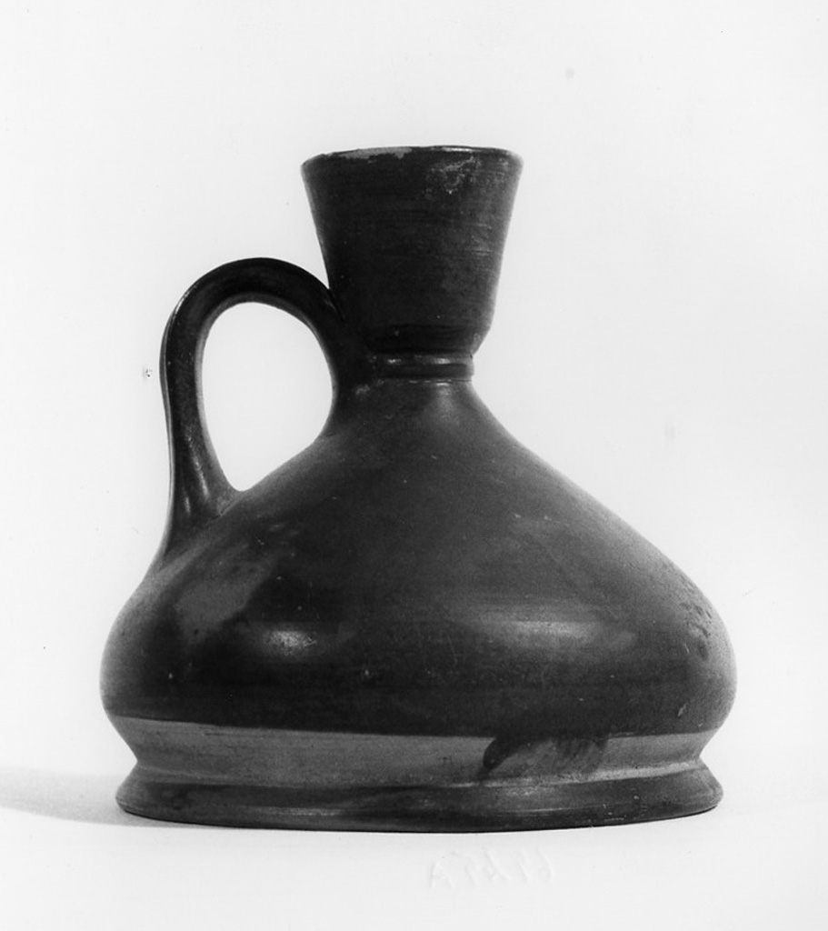 lekythos - produzione apula (sec. III a.C)