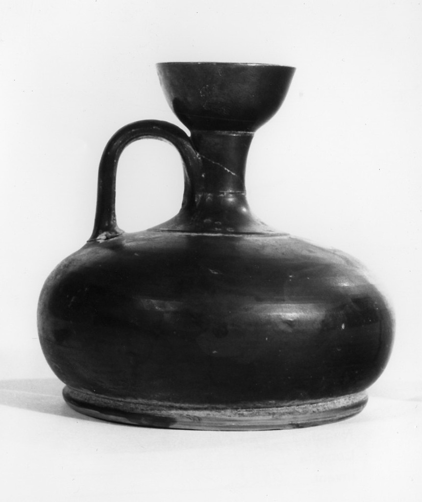 lekythos - produzione italiota (sec. IV a.C)