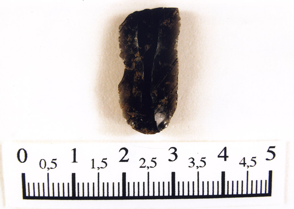 raschiatoio lungo inframarginale - fase Rendina II (neolitico antico)