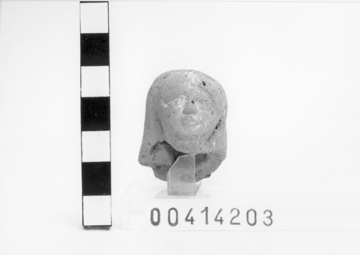 Figura femminile velata (Statuetta votiva/ frammento) (II a.C)