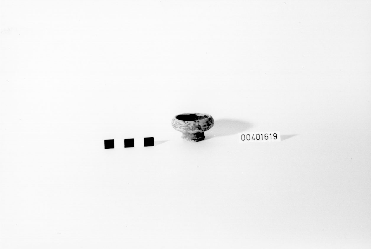 Coppetta miniaturistica (Fine IV a.C)