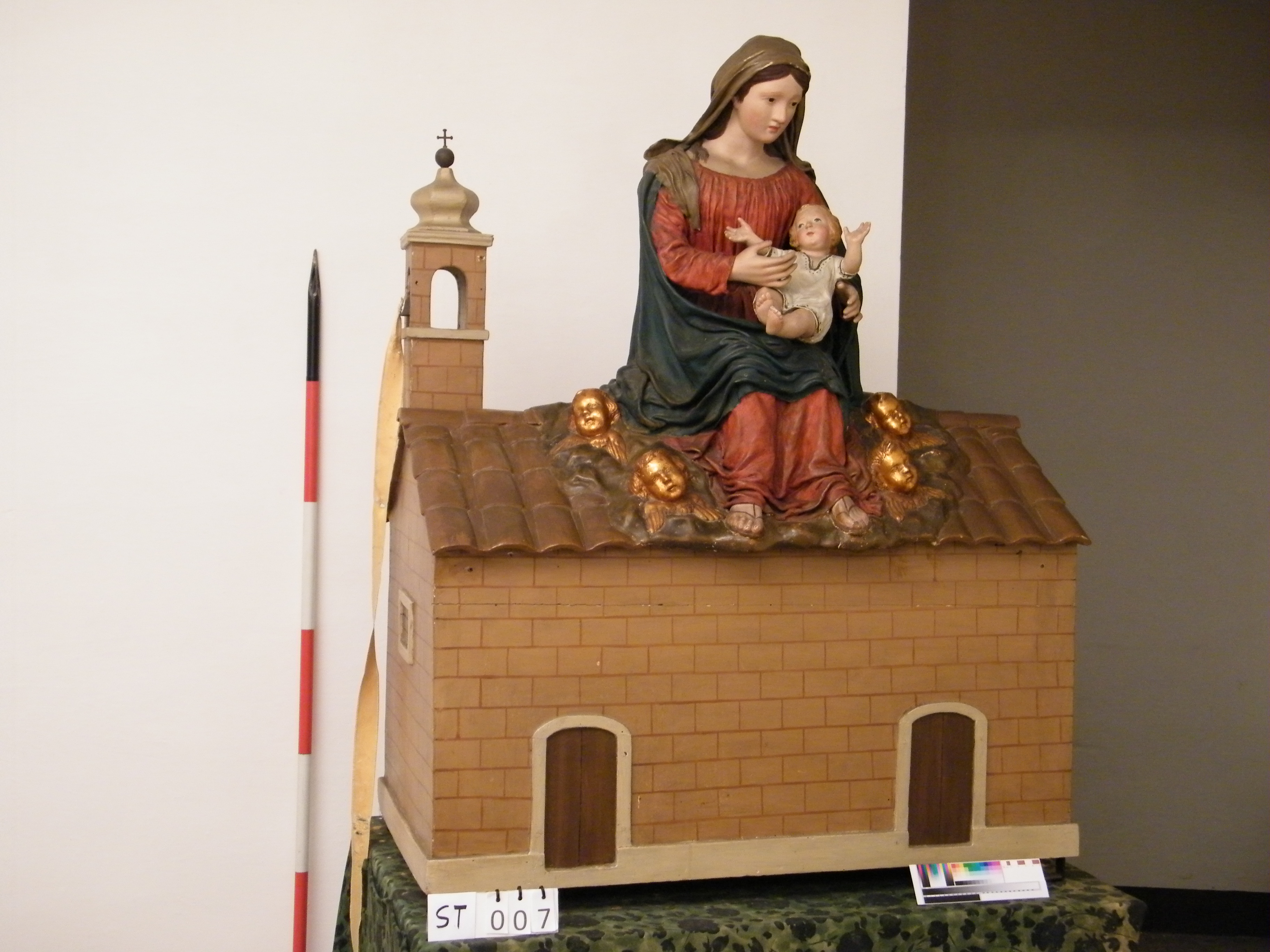 Sacello lauretano con Madonna con Bambino (macchina processionale) - ambito Italia centrale (XIX)