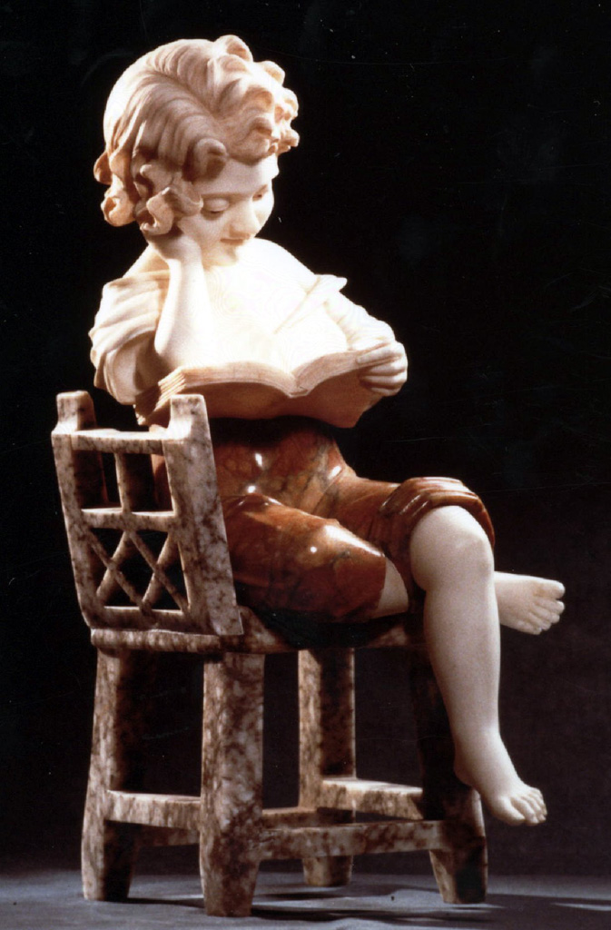Bambino che legge, figura maschile (statua, opera isolata) di Consortini Raffaello (attribuito) (sec. XX)