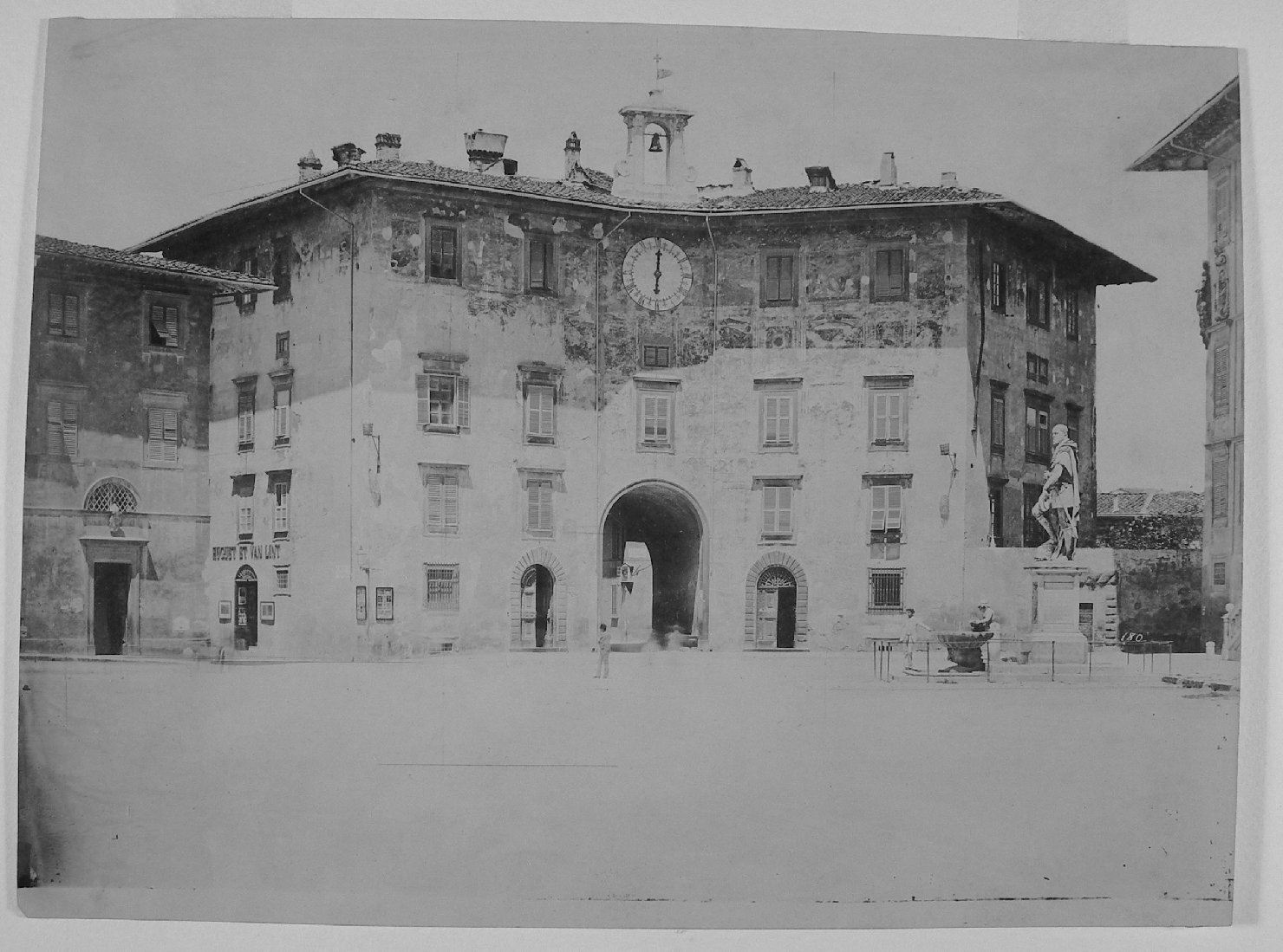 Pisa - Palazzo dell'Orologio (positivo) di Franqueville Pierre, Pescioni, L (attr), Lint, Enrico van (attr) (XIX/ XX)