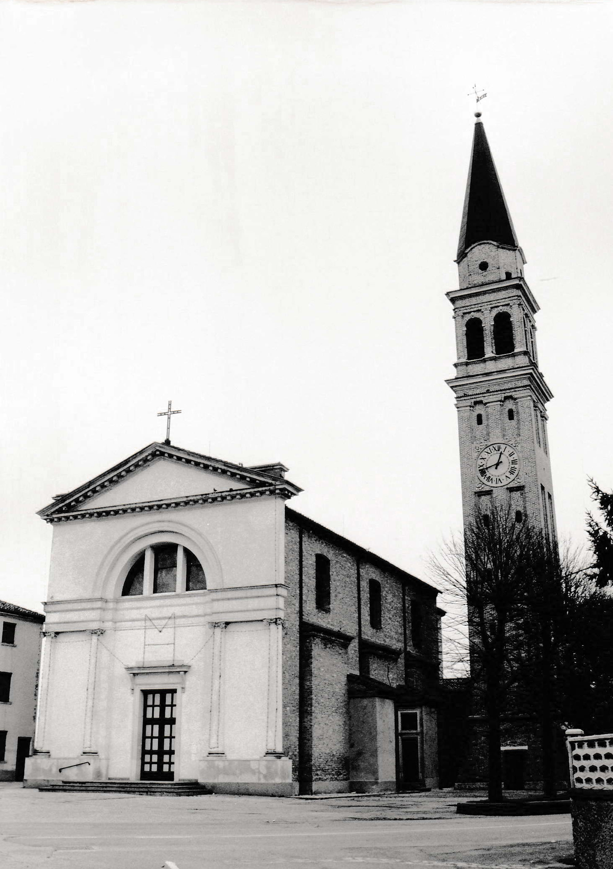 Chiesa dei SS. Felice e Fortunato (chiesa - campanile, parrocchiale) - Campolongo Maggiore (VE) 