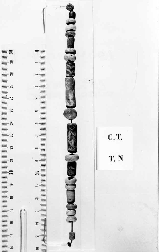 collana/ elementi - deposizione longobarda (fine/ fine secc. VI d.C. - VII d.C)
