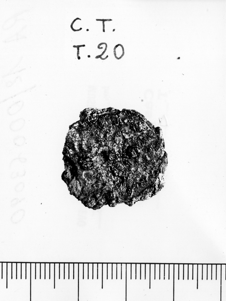 placchetta/ frammento - deposizione longobarda (seconda metà sec. VII d.C)