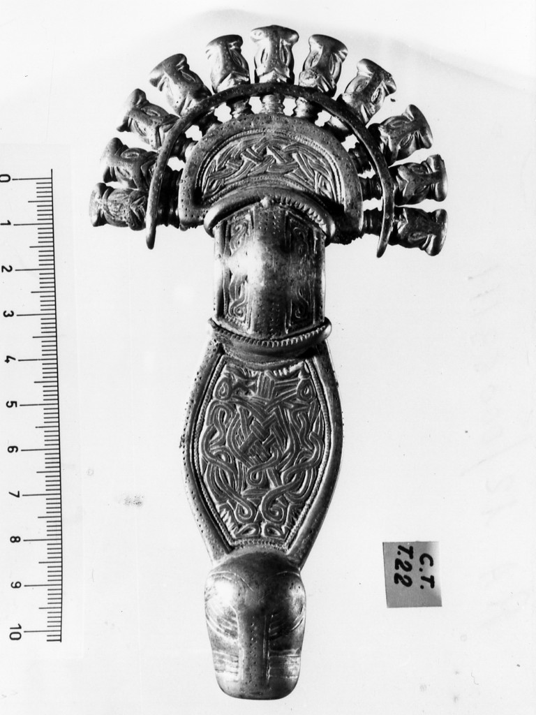 fibula ad arco - deposizione longobarda (sec. VII d.C)